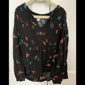 Black floral old navy peasant top XS